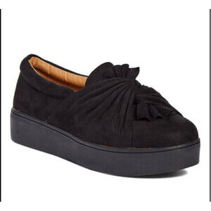 CATHERINE MALANDRINO black platform slip on shoes.  Size is 8.5.